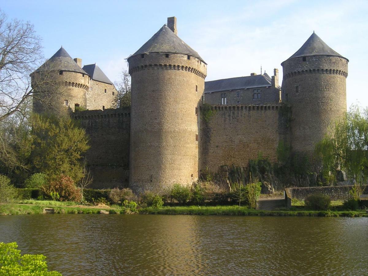 Chambres D'Hotes La Belle Taille Lassay-les-Chateaux Zewnętrze zdjęcie